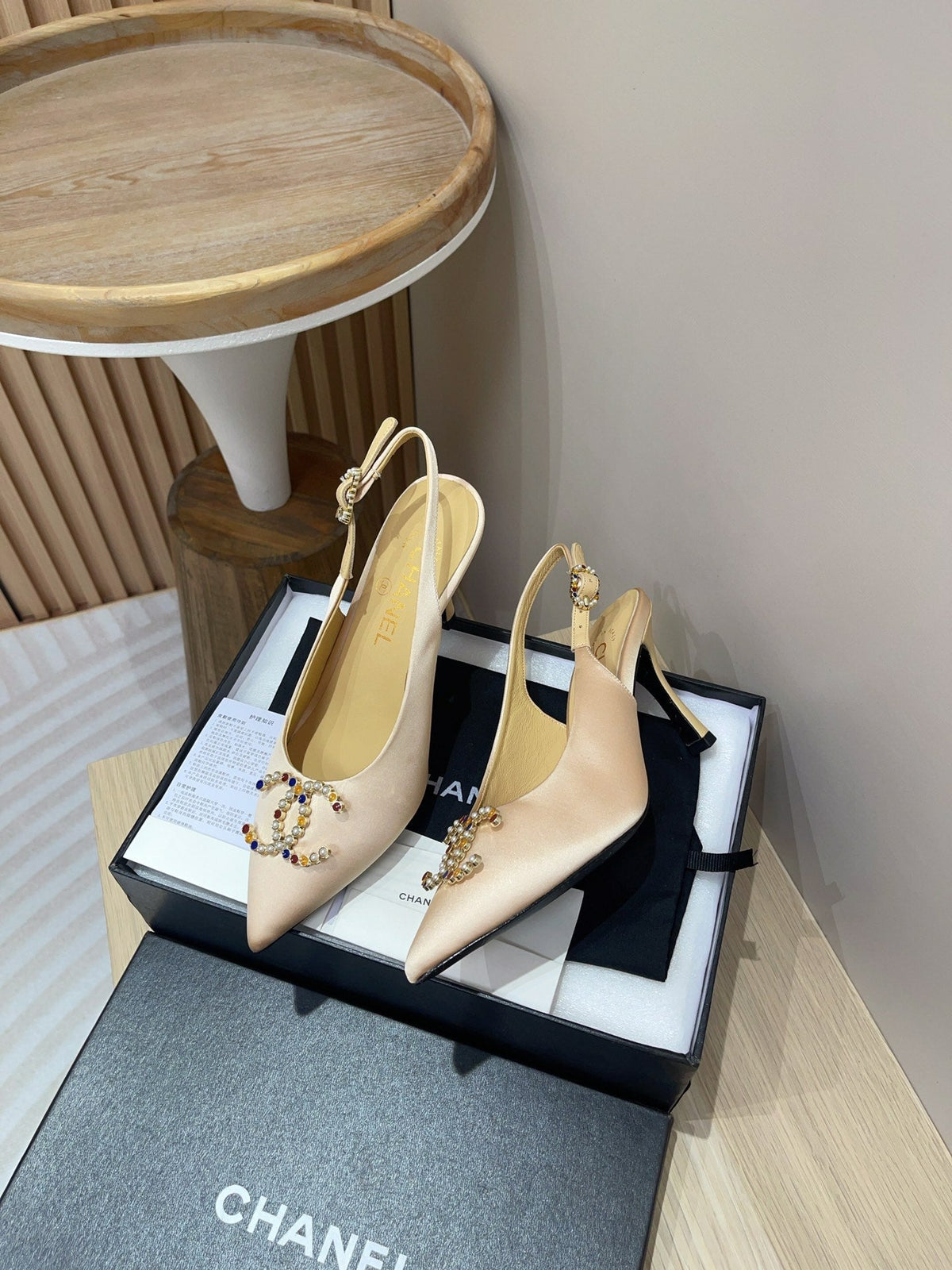 CC HIGH SLINGBACKS BEIGE CREAM SATIN AND LAMBSKIN