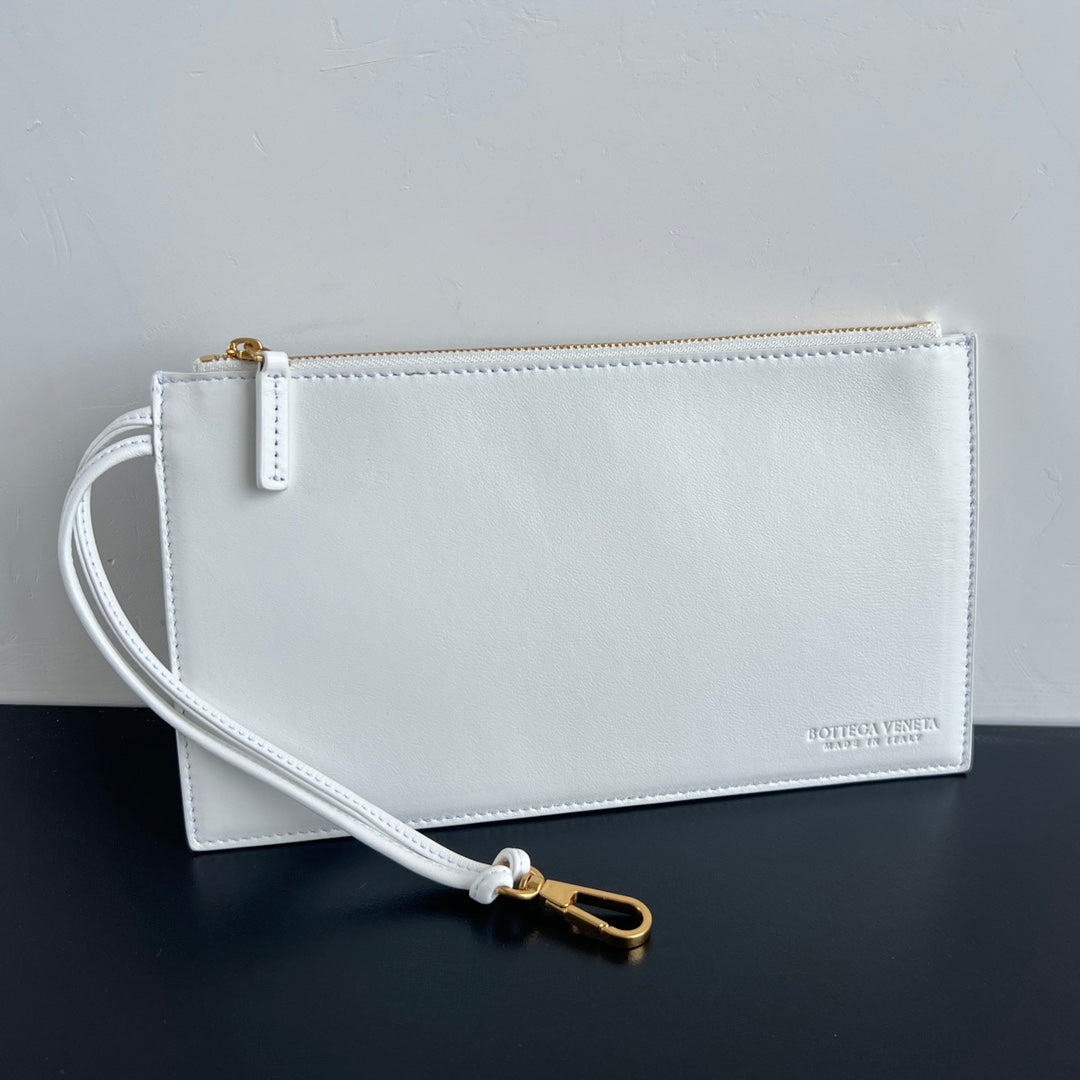 BV Intrecciato 30cm Bag White Leather 532239
