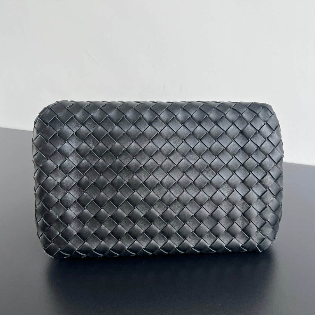 BV Intrecciato 30cm Bag Black Leather 532244