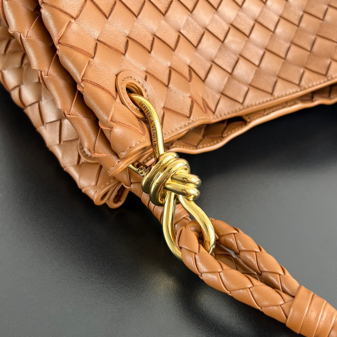 BV Intrecciato 30cm Bag Brown Leather 532249