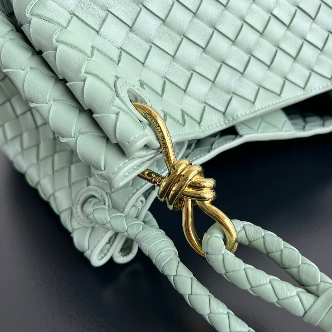 BV Intrecciato 30cm Bag Sage Green Leather 532259