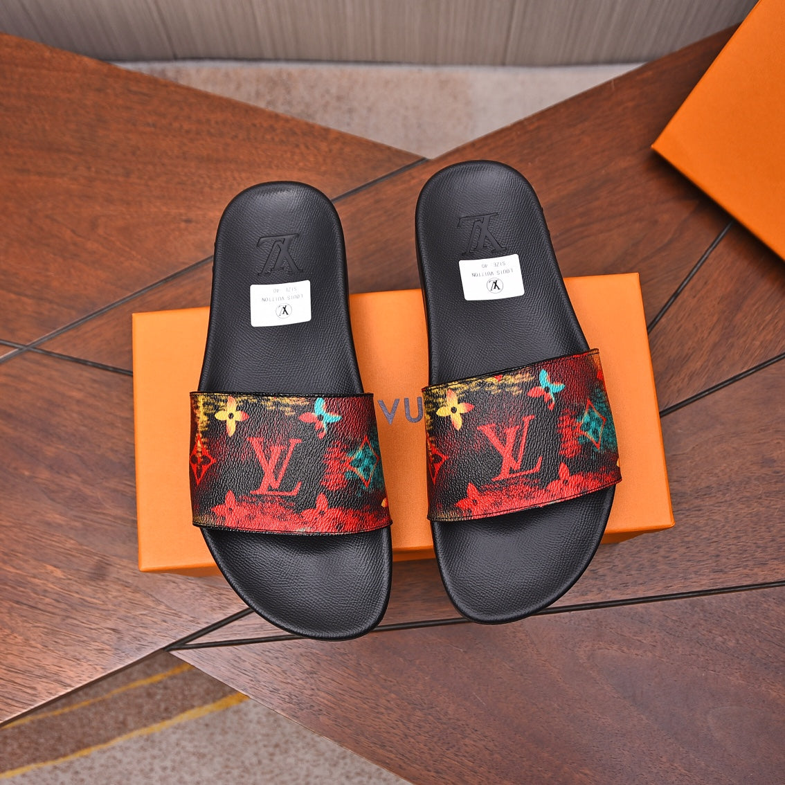 LV MULE RED WITH LOGO MONOGRAM CALFSKIN