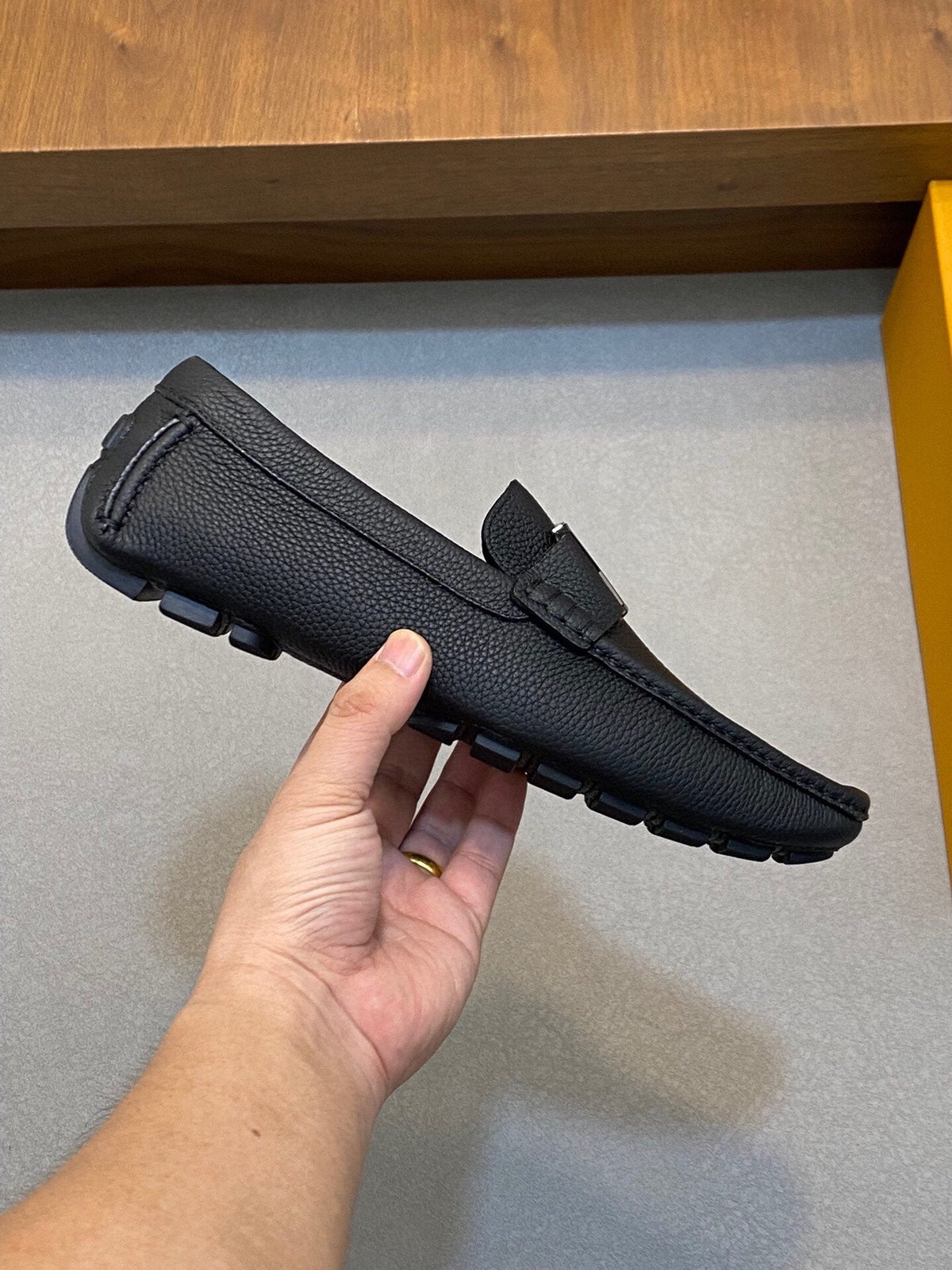 LV LOAFER IN BLACK WRINKLE CALFSKIN