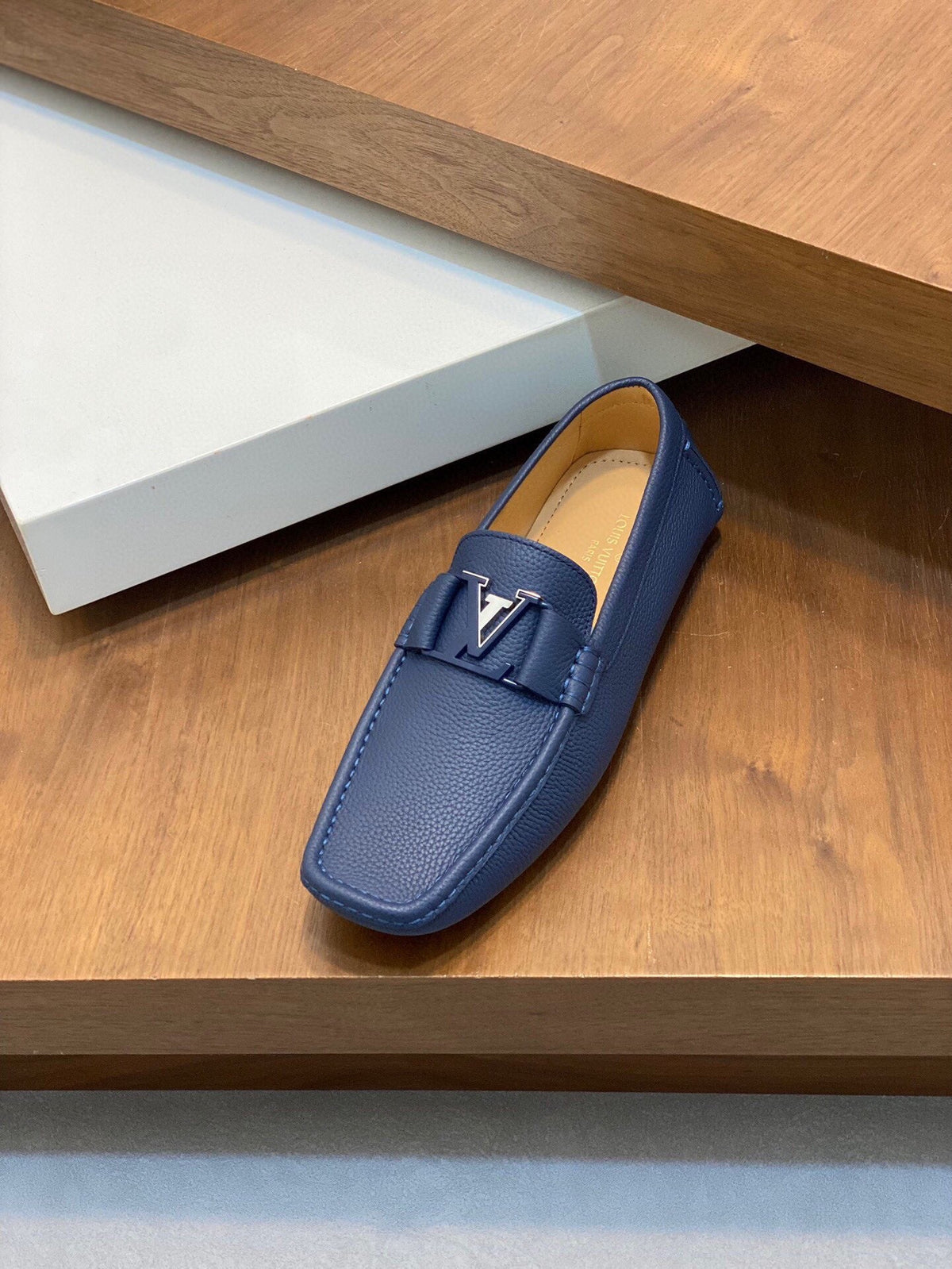 LV LOAFER IN NAVY BLUE WRINKLE CALFSKIN