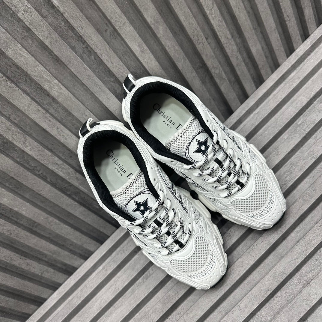 CD CHRONO SNEAKER WHITE AND BLACK CALFSKIN