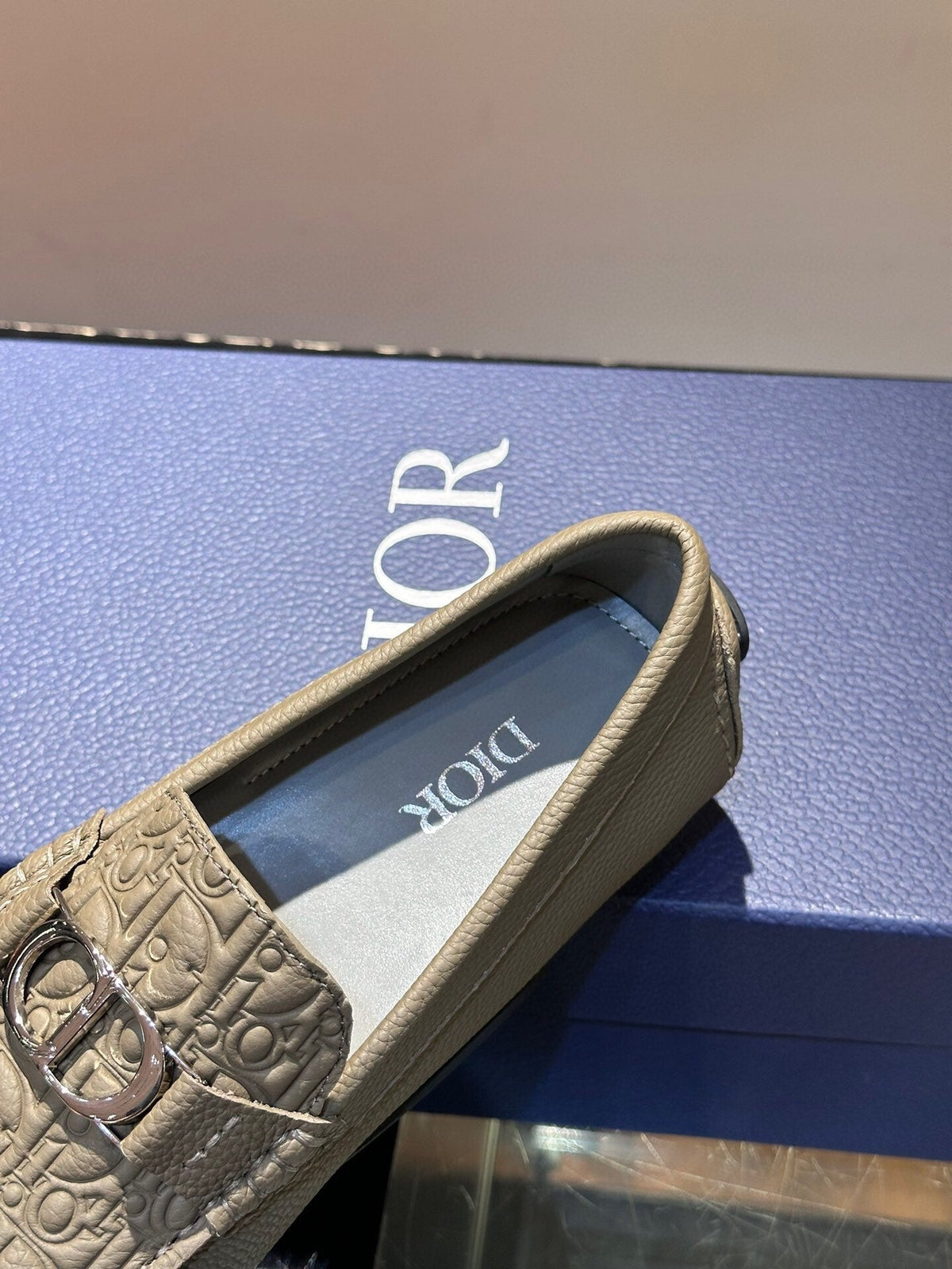 CD ODÉON LOAFER SAGE GREEN CALFSKIN