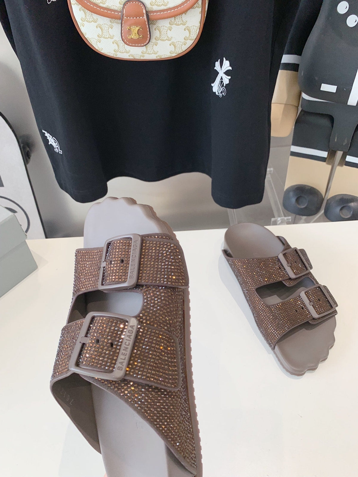 BIRKENSTOCK SLIPPERS ATTACHED RHINESTONES IN BROWN CALFSKIN