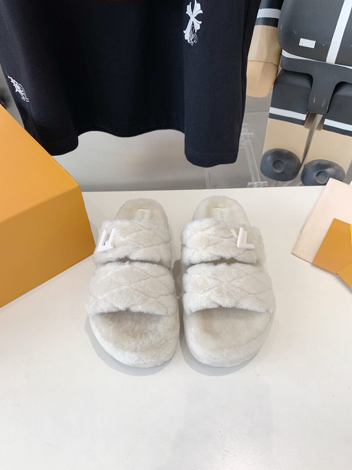 LV Sunset Platform Comfort Mule White Wool