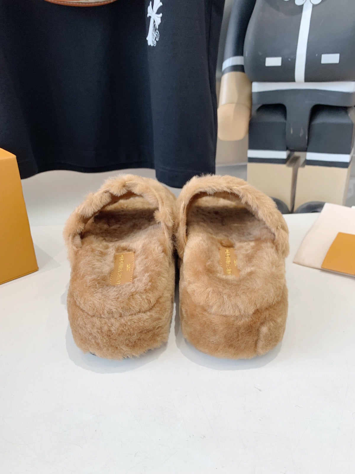 LV Sunset Platform Comfort Mule Beige Fleece