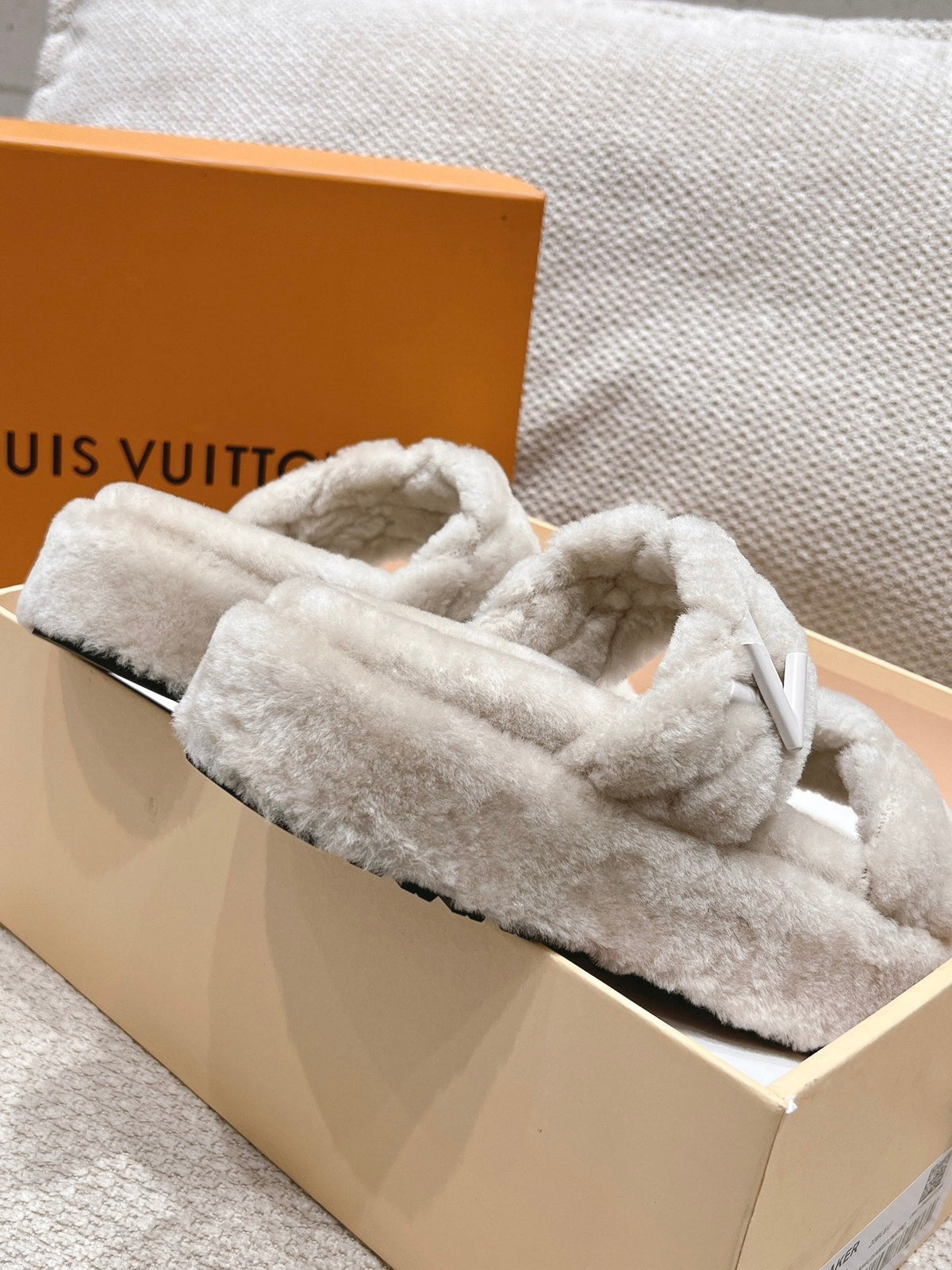 LV Sunset Platform Comfort Mule Milky Beige Wool