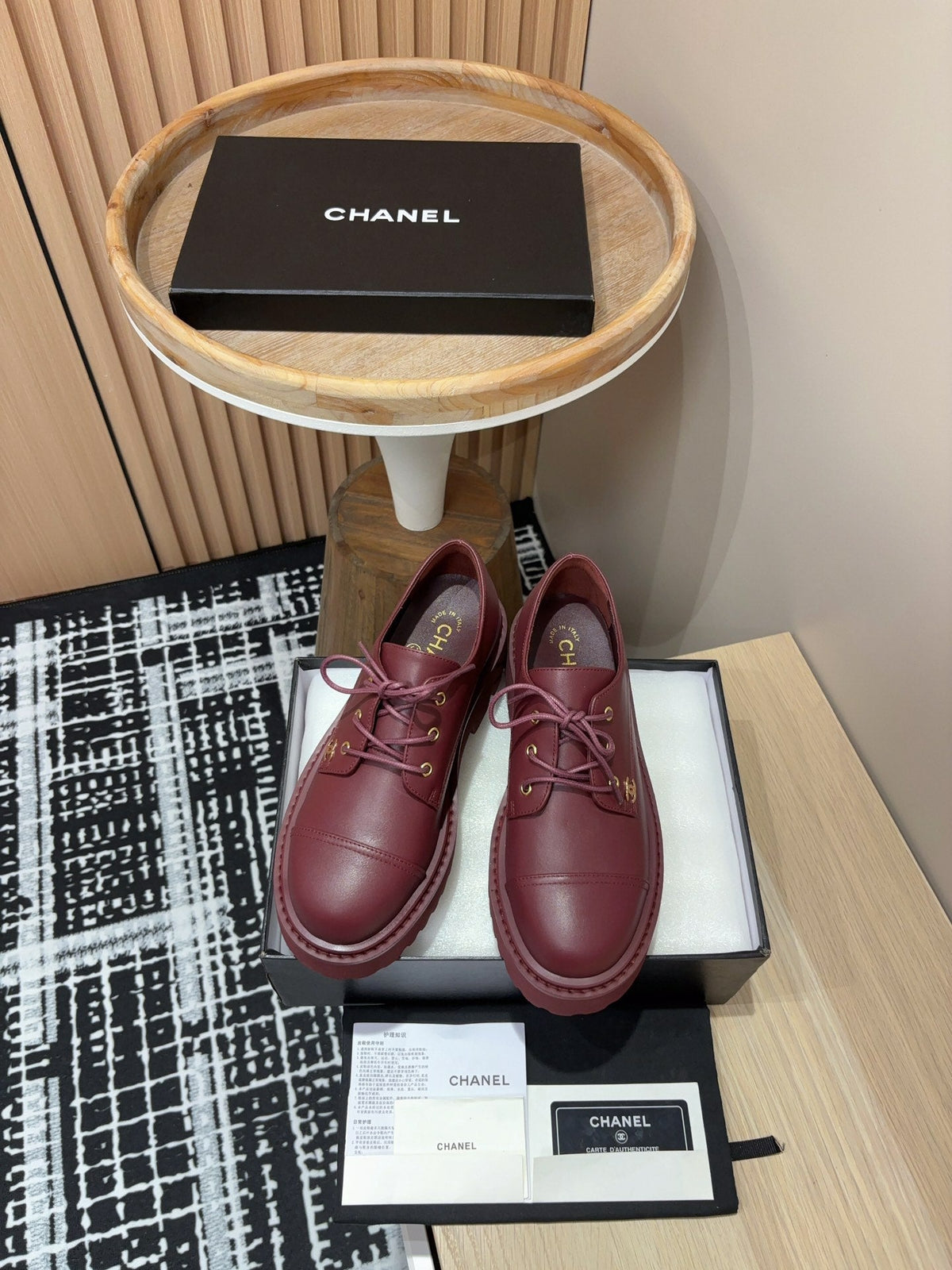 CC OXFORD SHOES IN BURGUNDY RED CALFSKIN