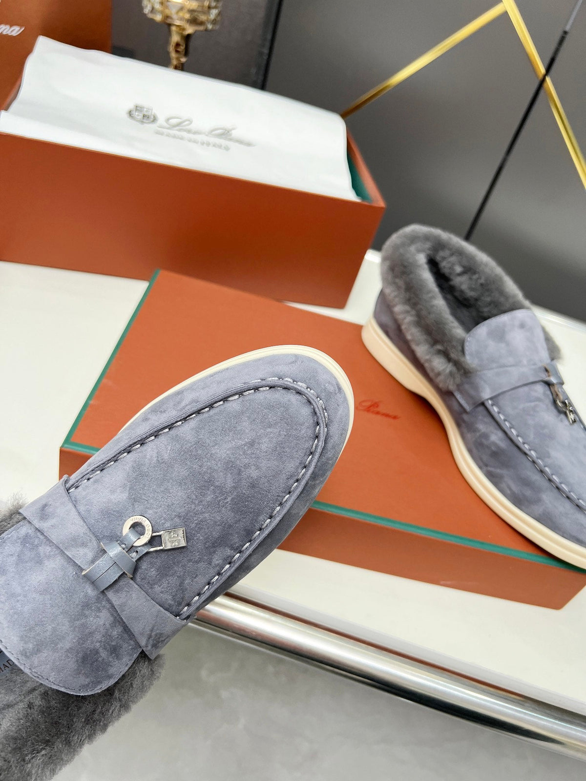 LP Summer Charm Walk Loafer Violet Blue Suede Lamb Fur