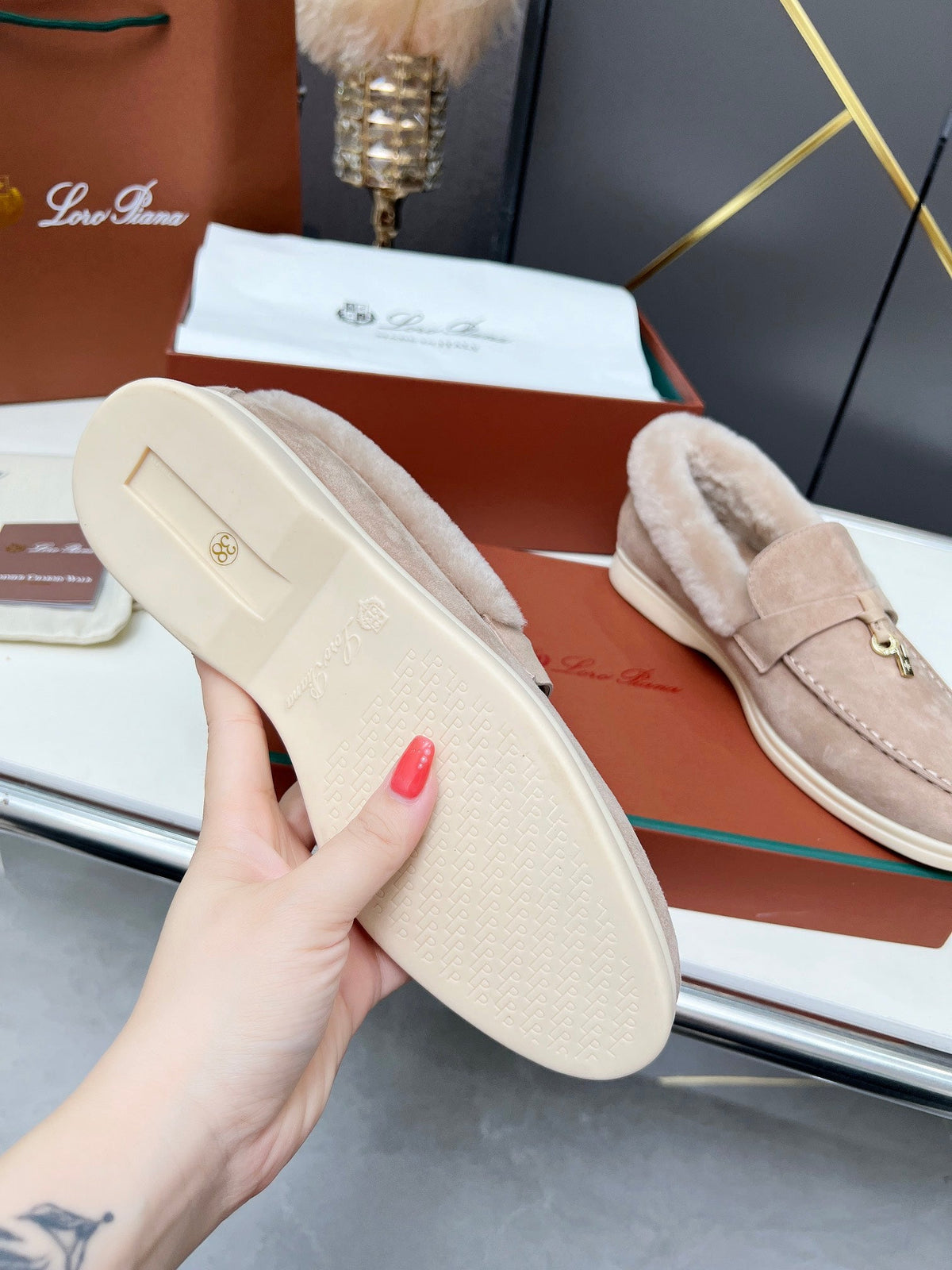 LP Summer Charm Walk Loafer Rose Beige Suede Lamb Fur
