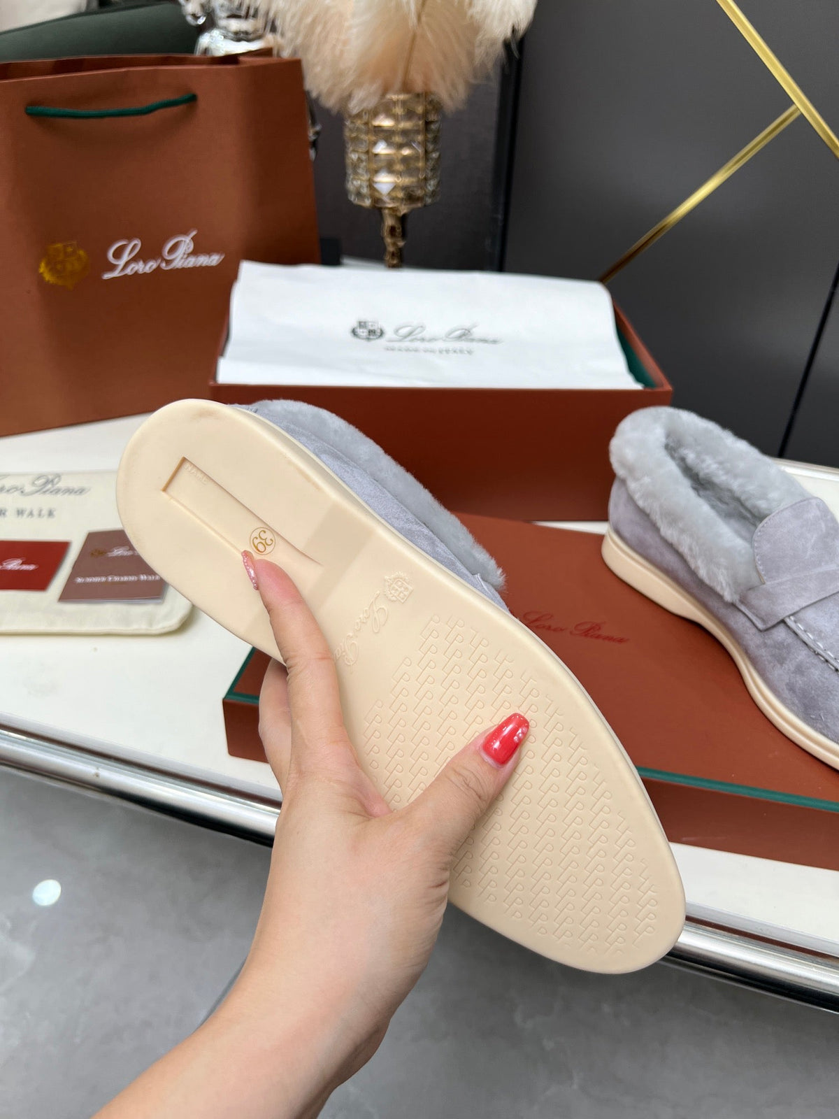 LP Summer Charm Walk Loafer Grey Suede Lamb Fur