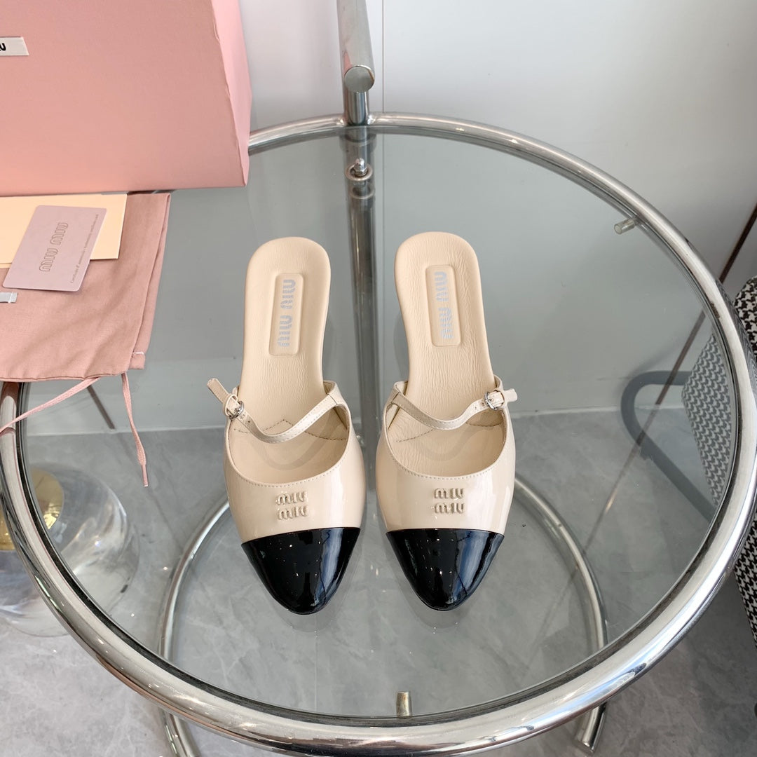 Miu Sandals Square Heel Shoes Beige Leather
