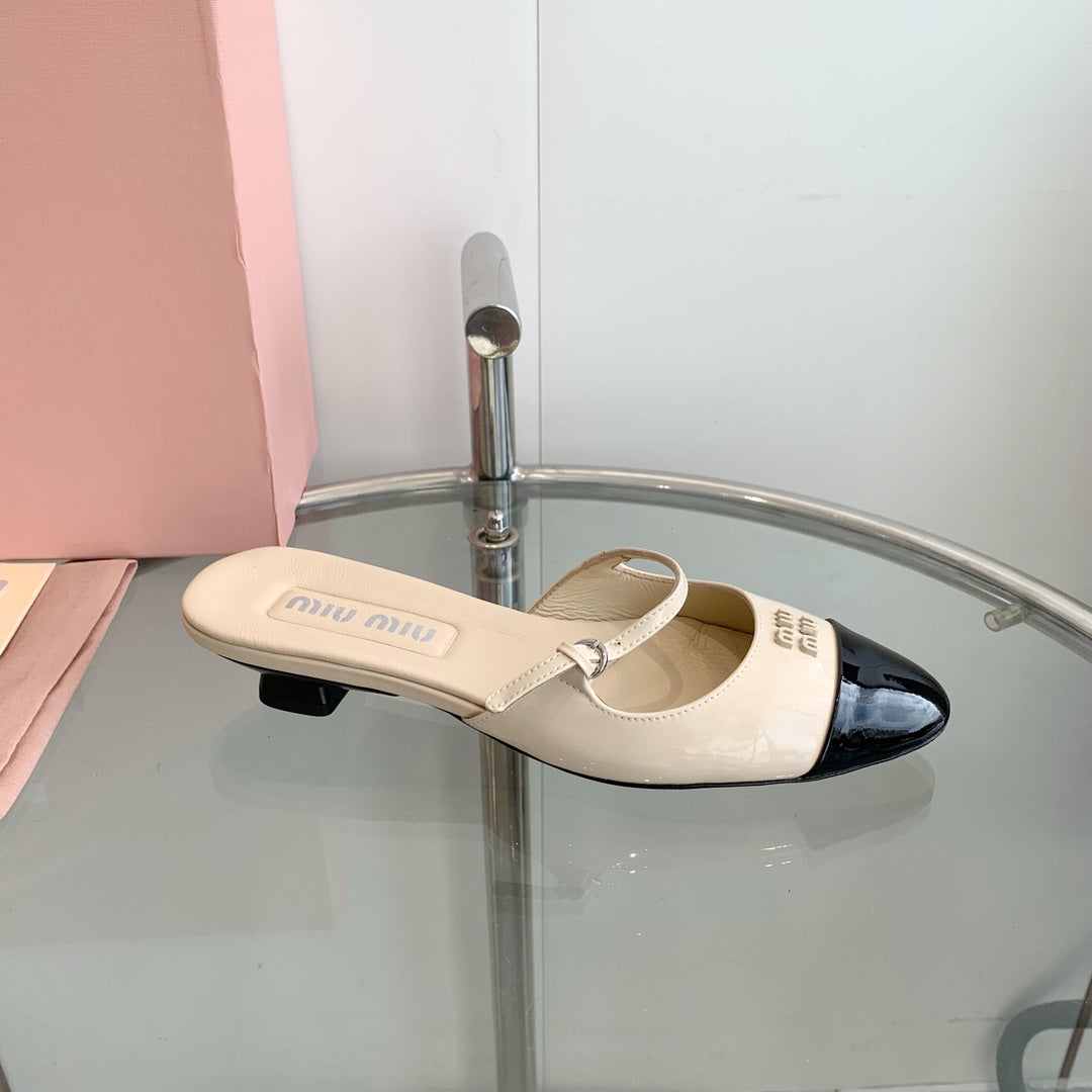 Miu Sandals Square Heel Shoes Beige Leather