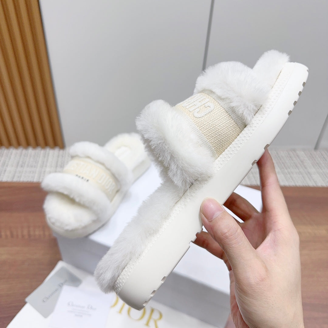 CD Dway Slide White Light Beige Fleece Lining And Canvas Fabric