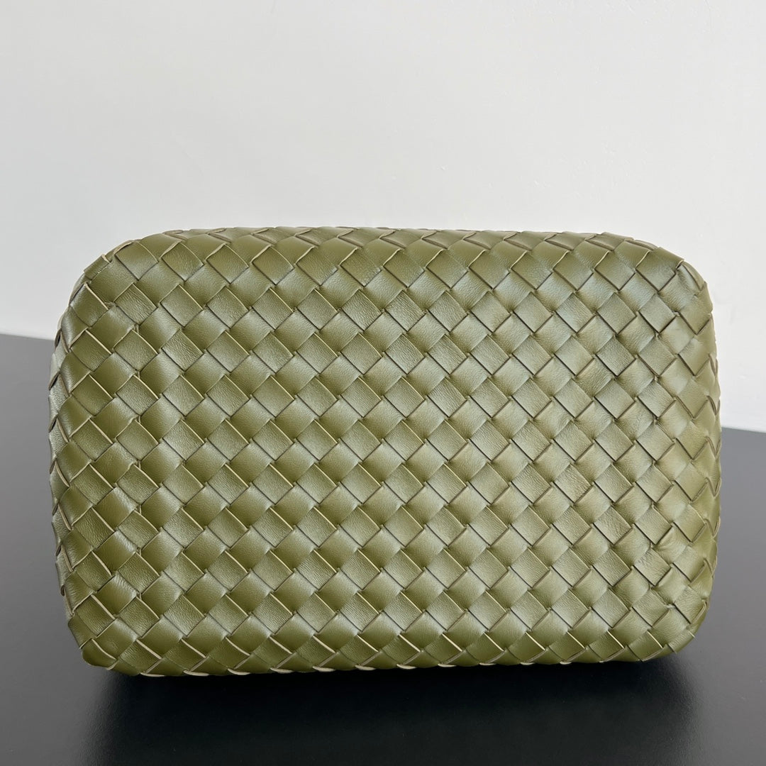 BV Intrecciato 30cm Bag Olive Green Leather 532266