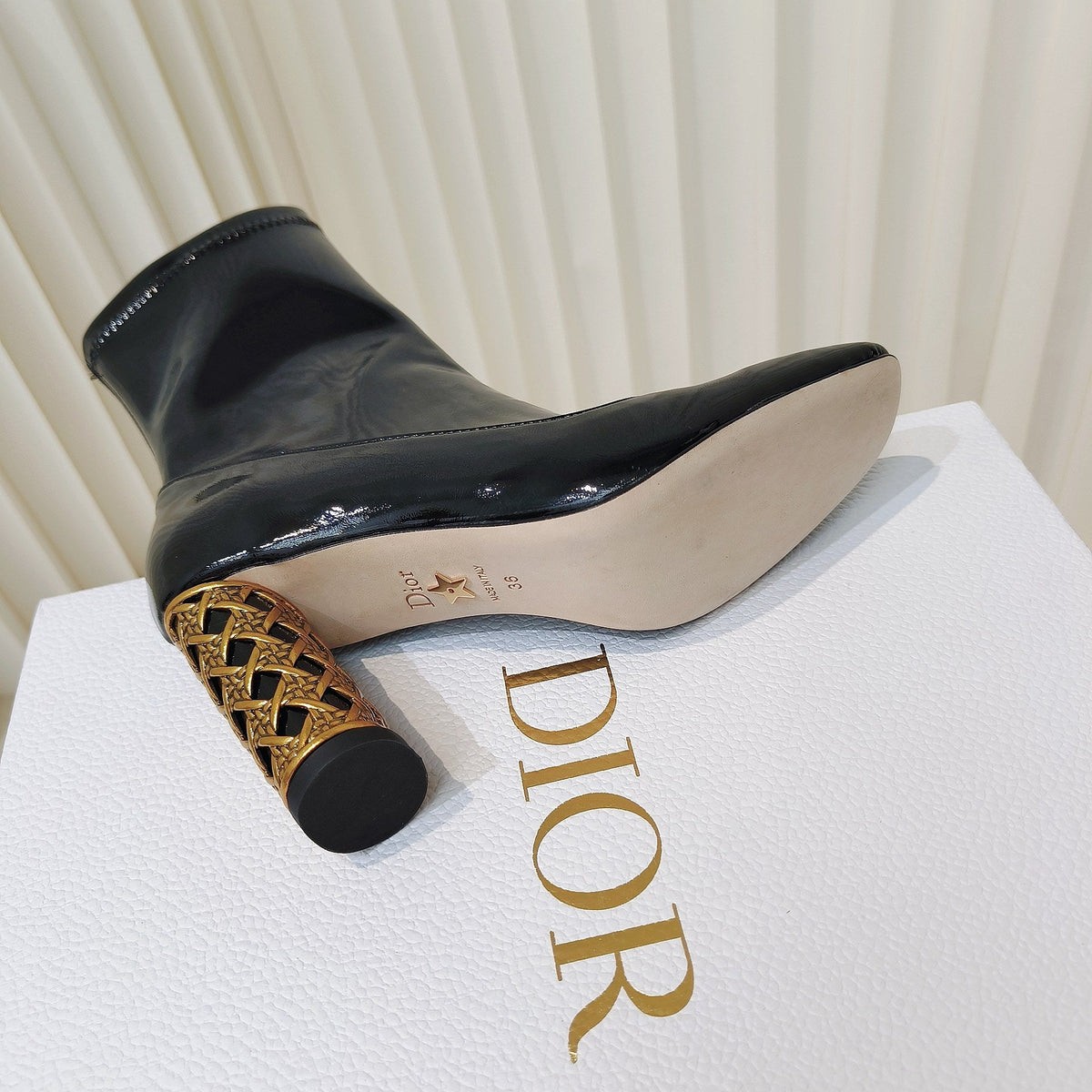 CD Icon Heeled Ankle Boot 40mm In Glossy Black Cowhide 111376