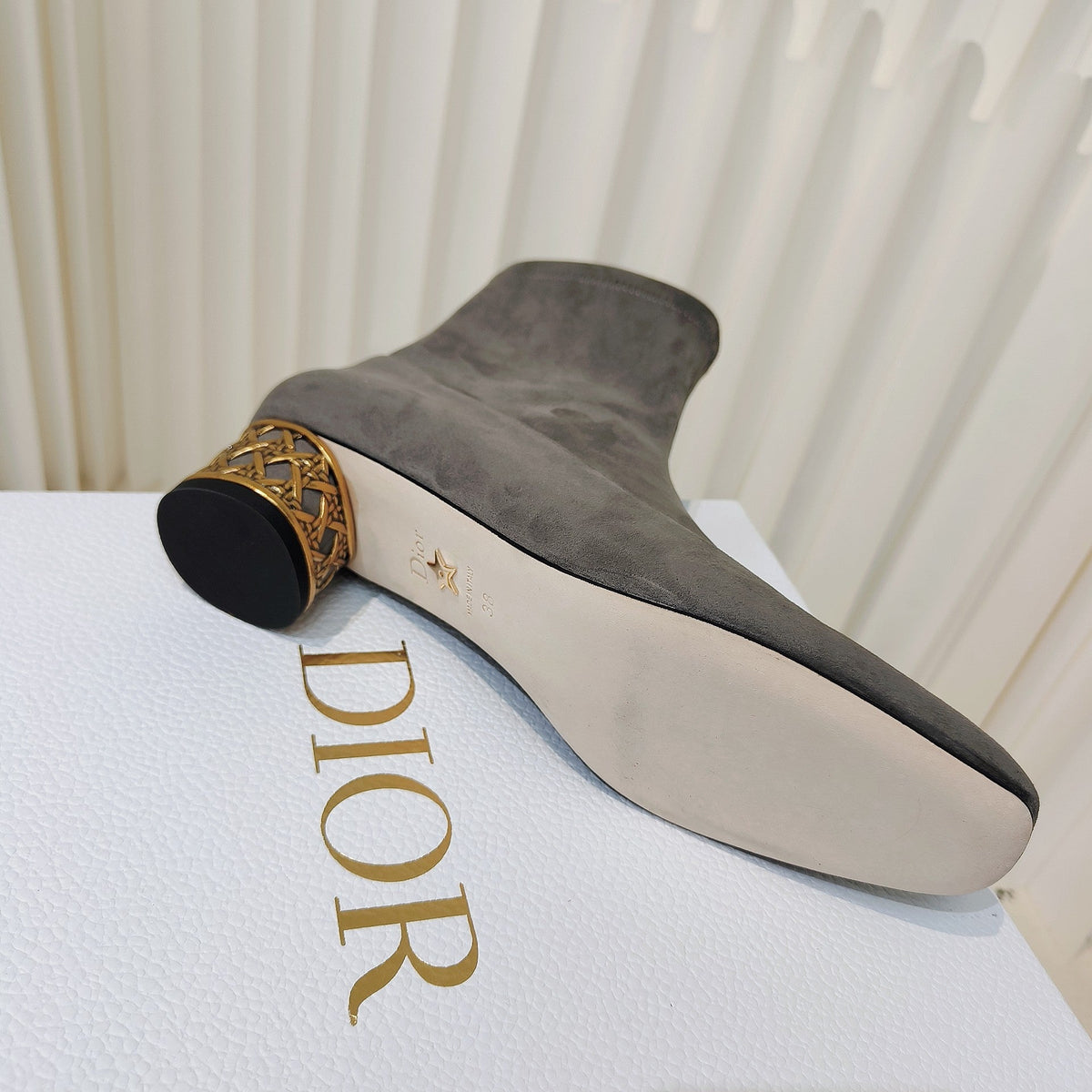 Miss Dior Ankle Boots 40mm Grey Suede 111391