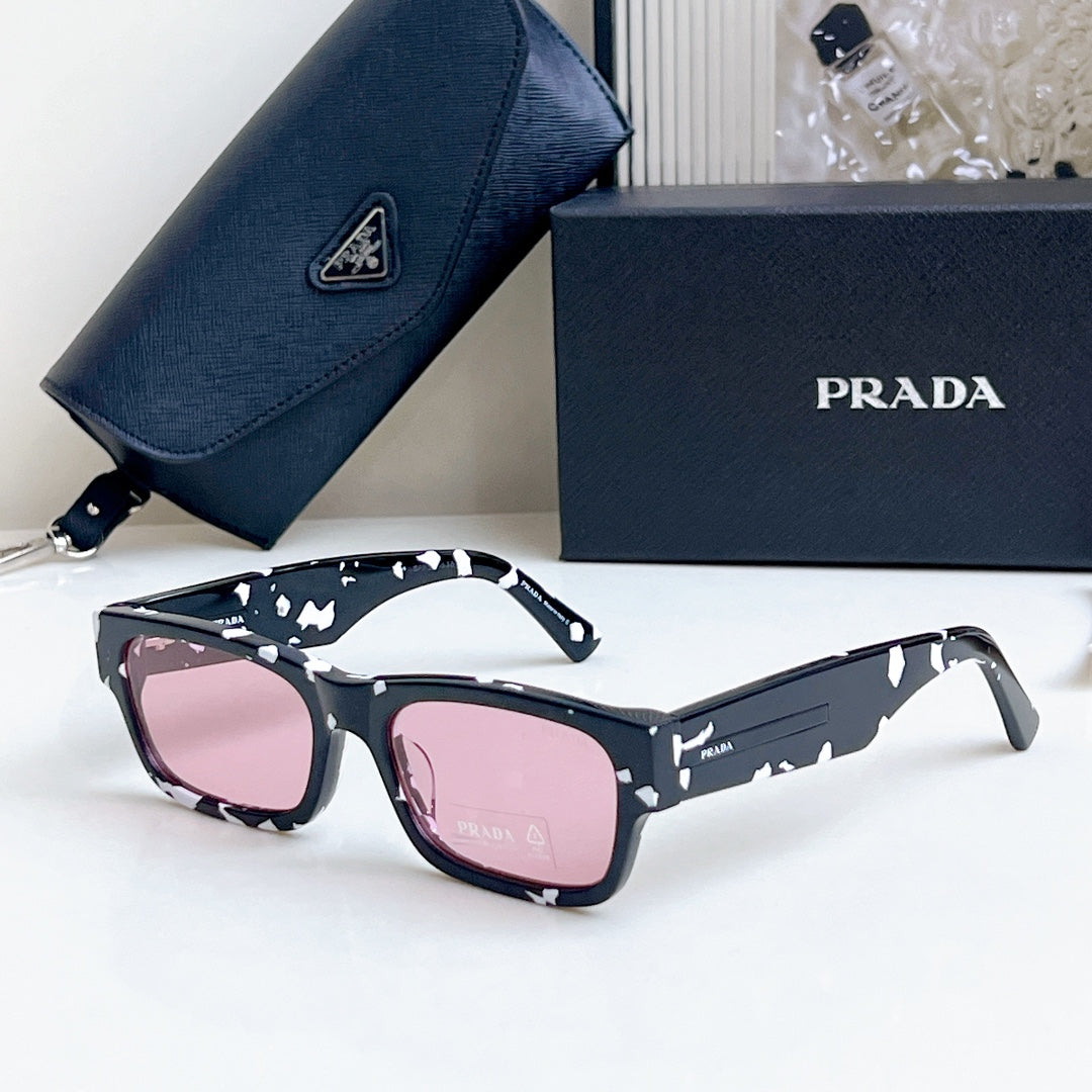 Prada Sunglasses 711445