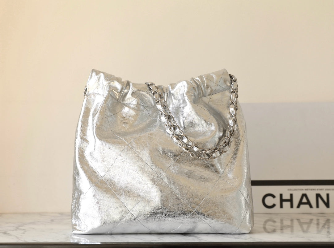 25C Hobo 22 Bag 35cm Silver Metalic Lambskin