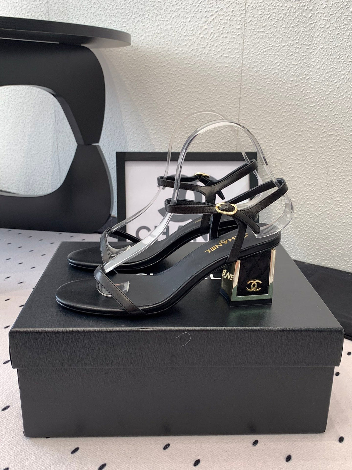 CC Sandal In Black Lambskin 147095