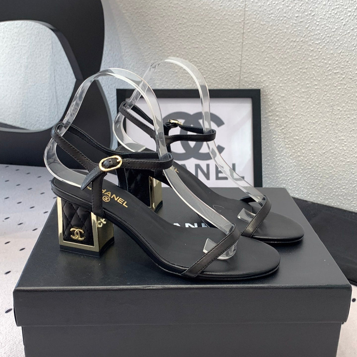 CC Sandal In Black Lambskin 147095