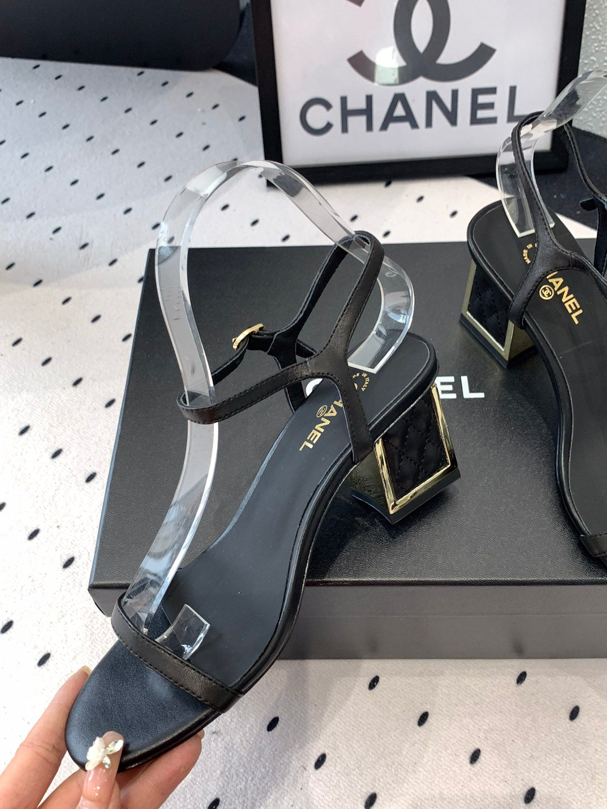 CC Sandal In Black Lambskin 147095