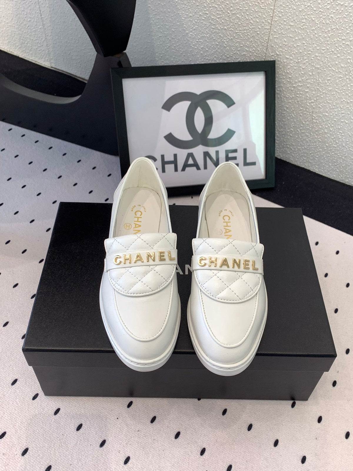CC Moccasins In White Cowhide 147018
