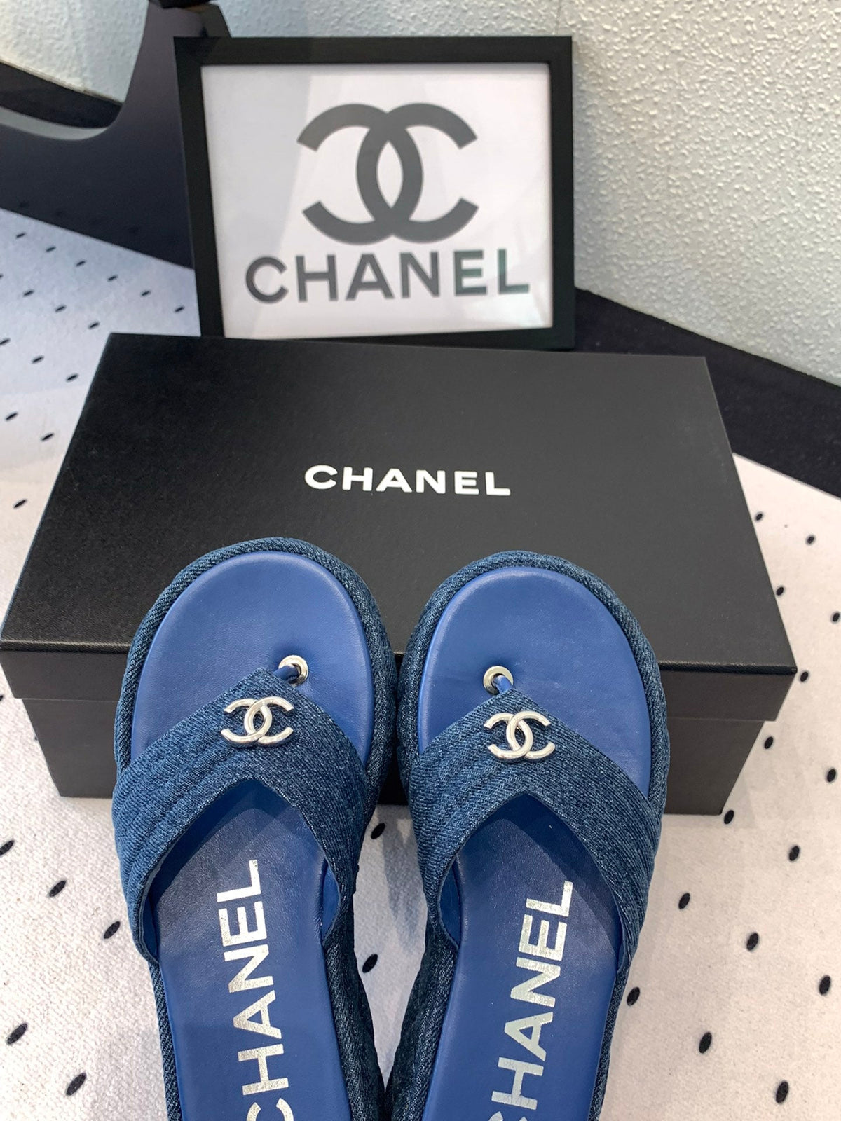 CC Thong Slippers In Navy Blue Denim Fabric 147052