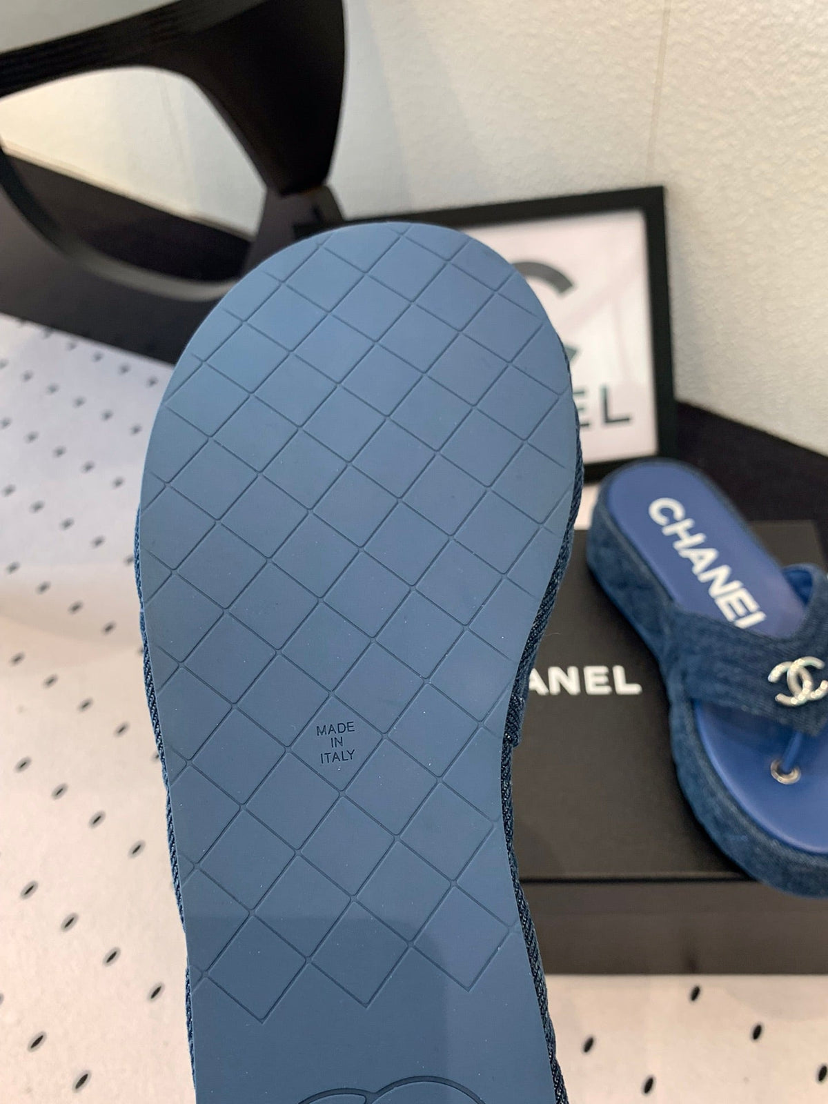 CC Thong Slippers In Navy Blue Denim Fabric 147052