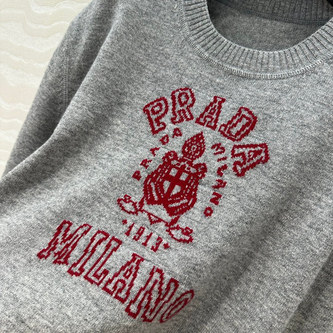 Prada 25 Short-sleeved Sweatshirt Gray mix Red Wool Cashmere