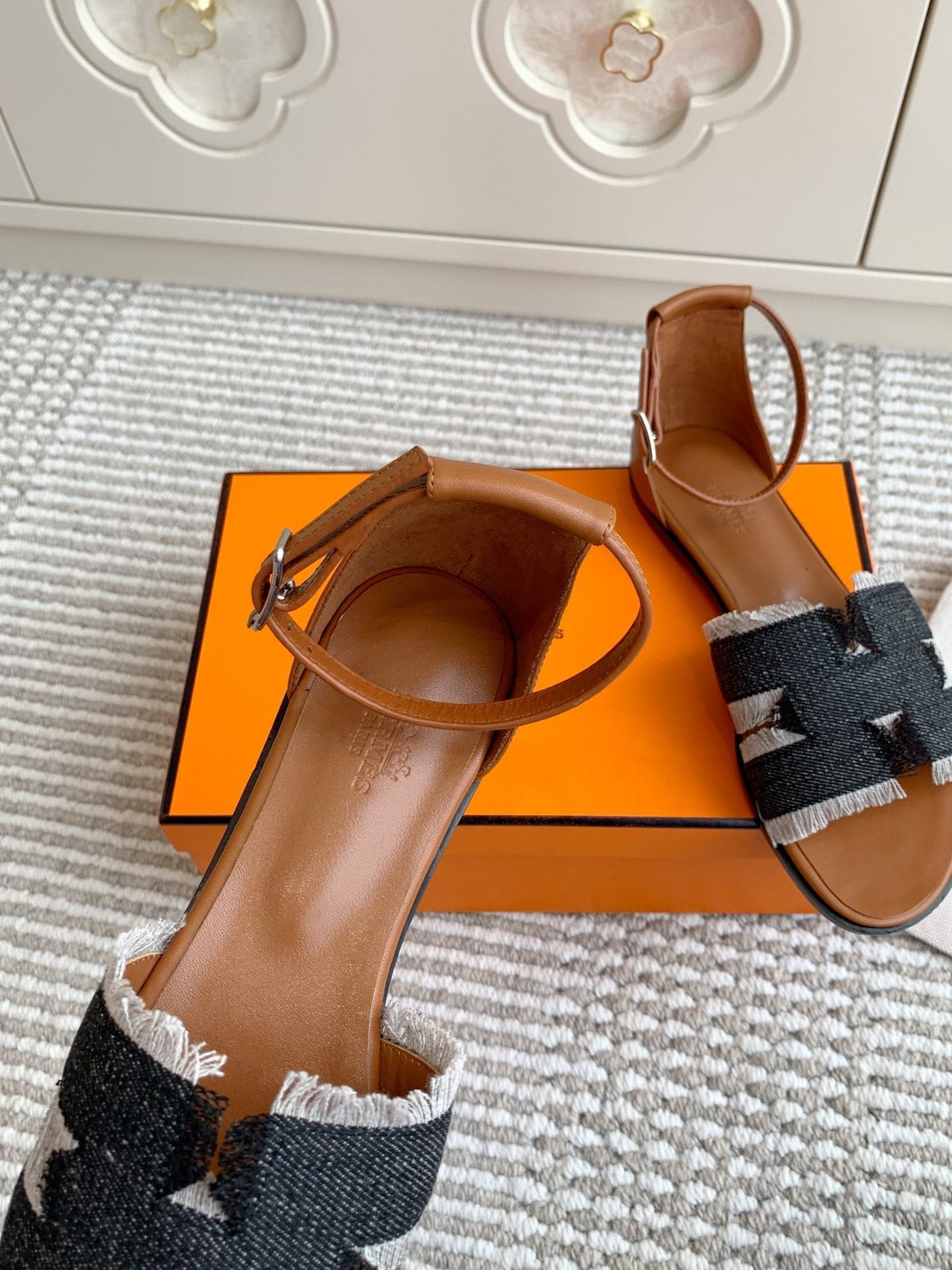 HM 25 Santorini Black Denim Gold Calfskin