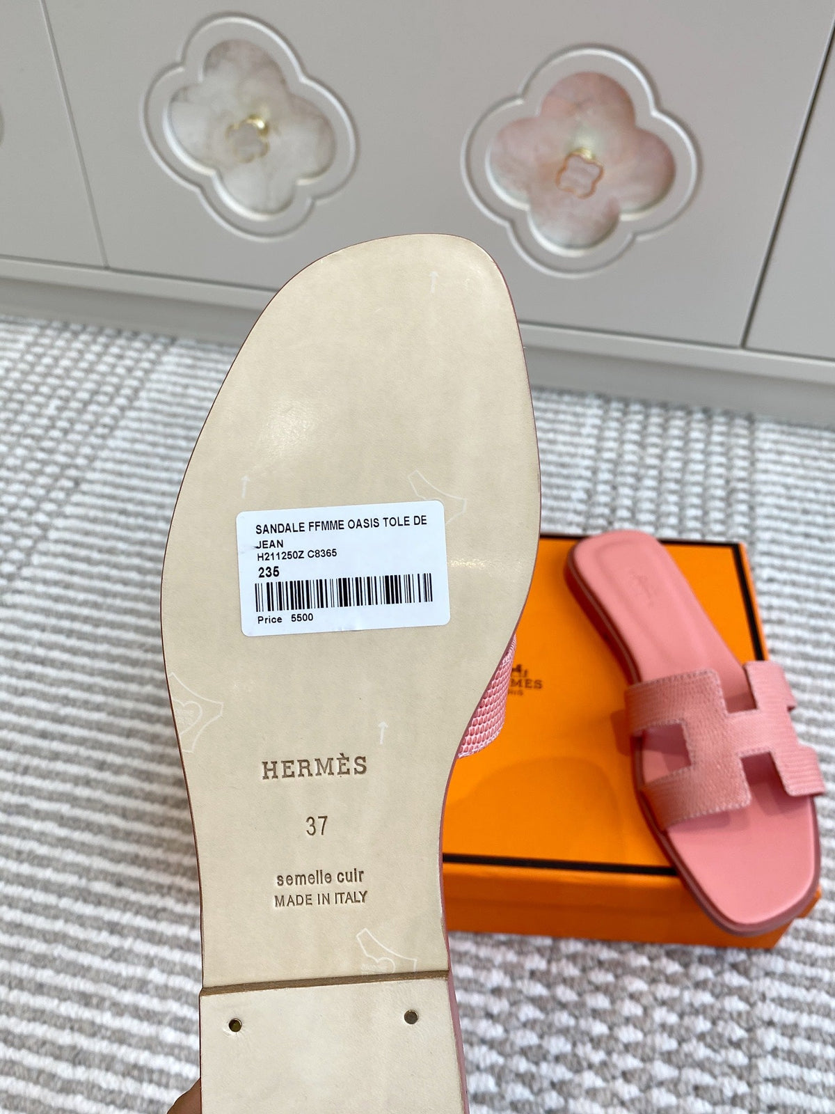 HM Oran Sandal Pink Sheepskin 291400