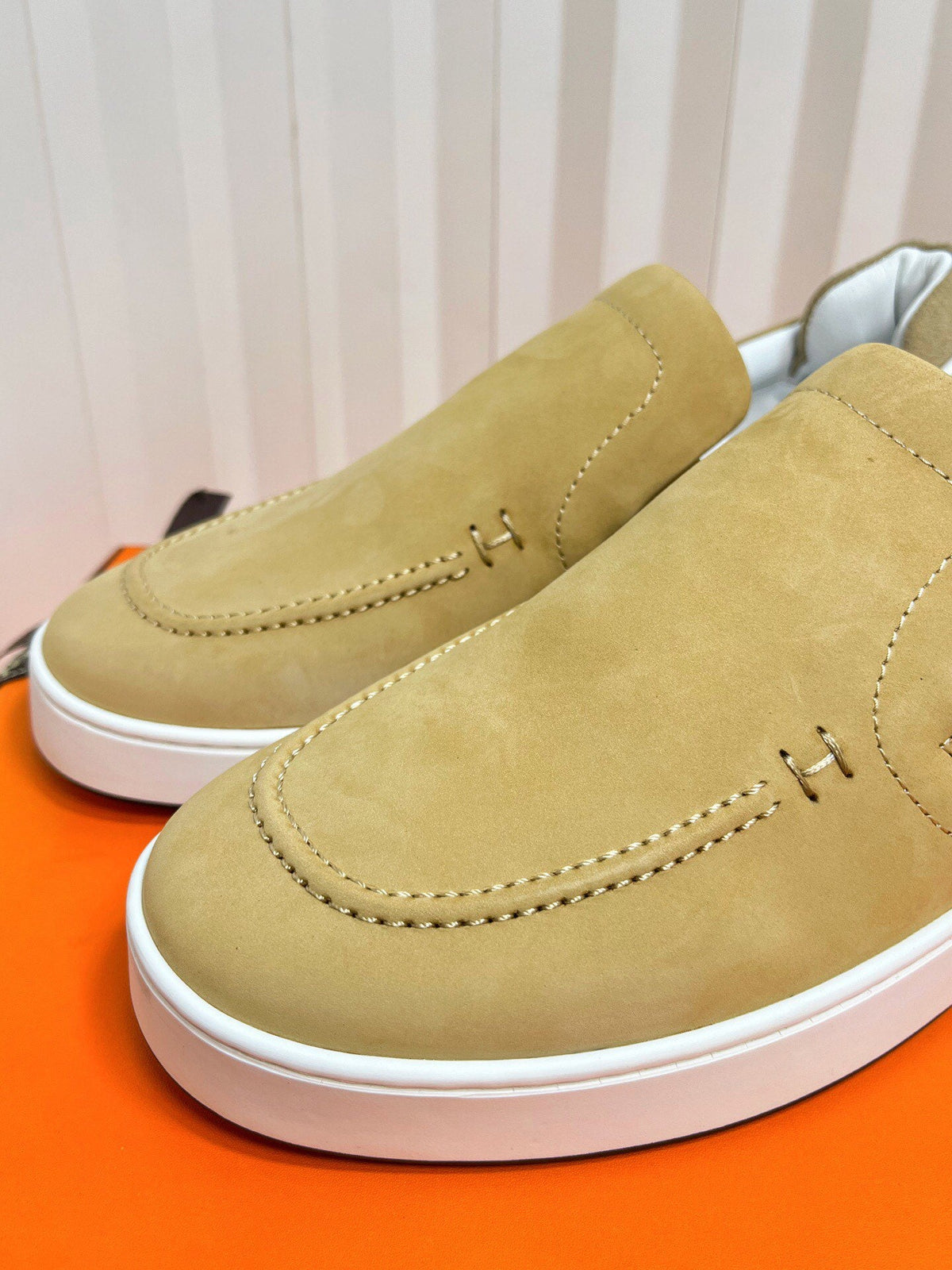 HM British Retro Loafers Brown Suede 317073