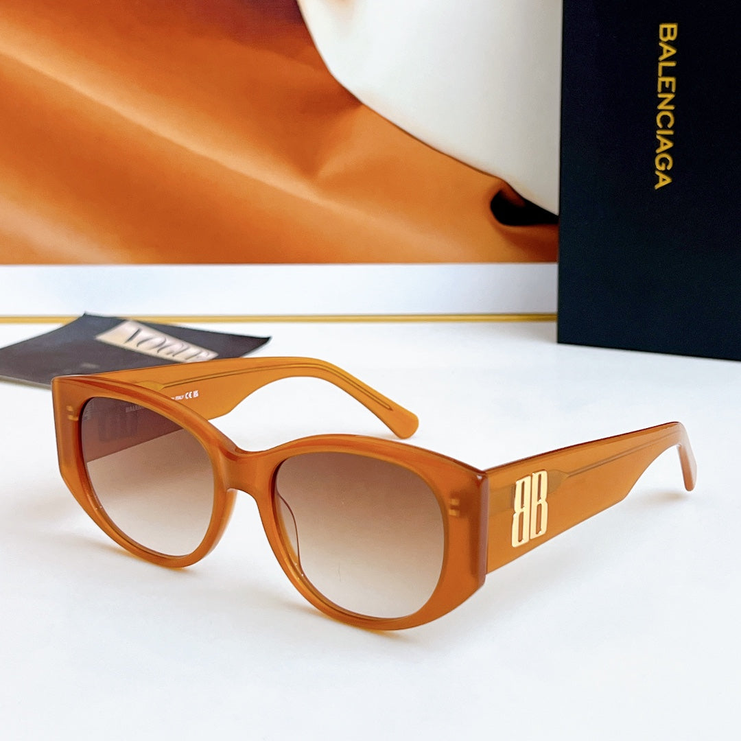 Balenciaga Sunglasses 692524