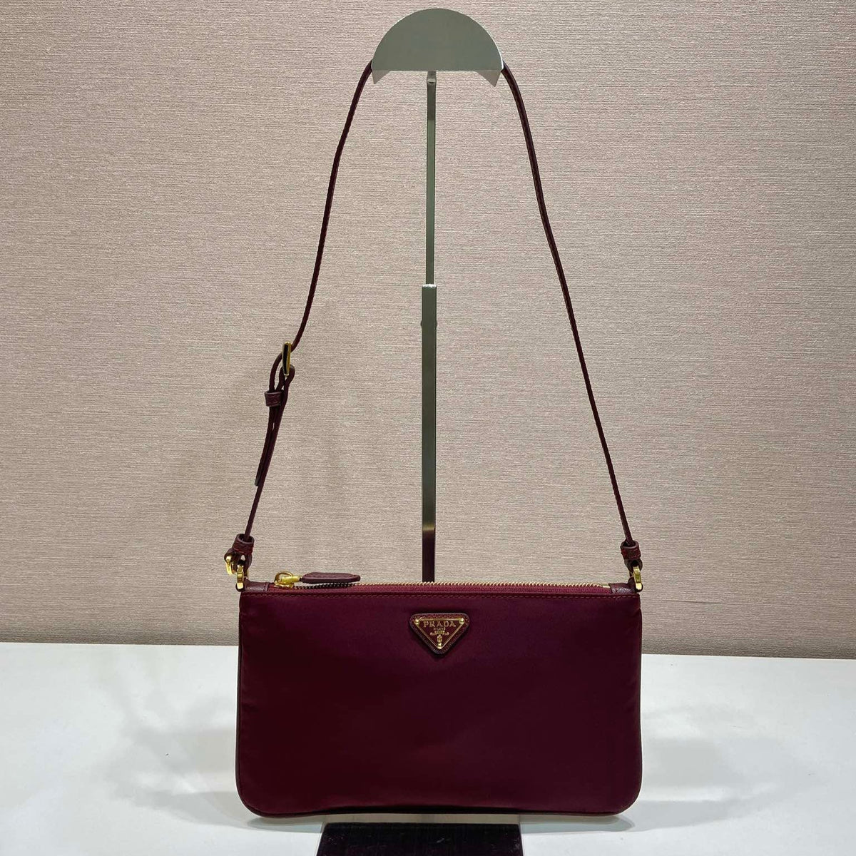 PRA vintage long shoulder bag burgundy nylon fabric