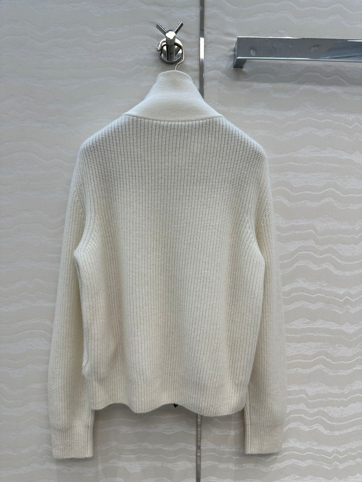 LP 25 Coat White Fur Cashmere 299025