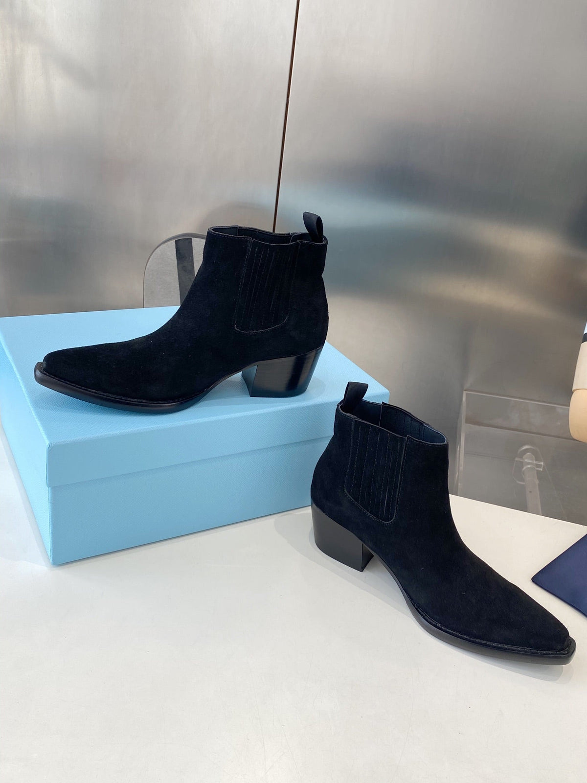 PRA classic pointed-toe boots black suede