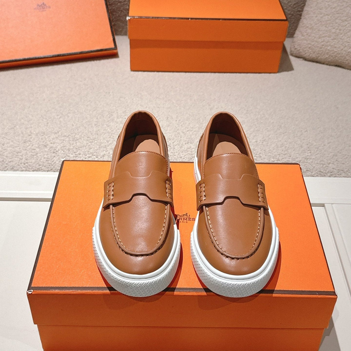 HM 25ss Platform Loafers Camel Brown Sheepskin 577173