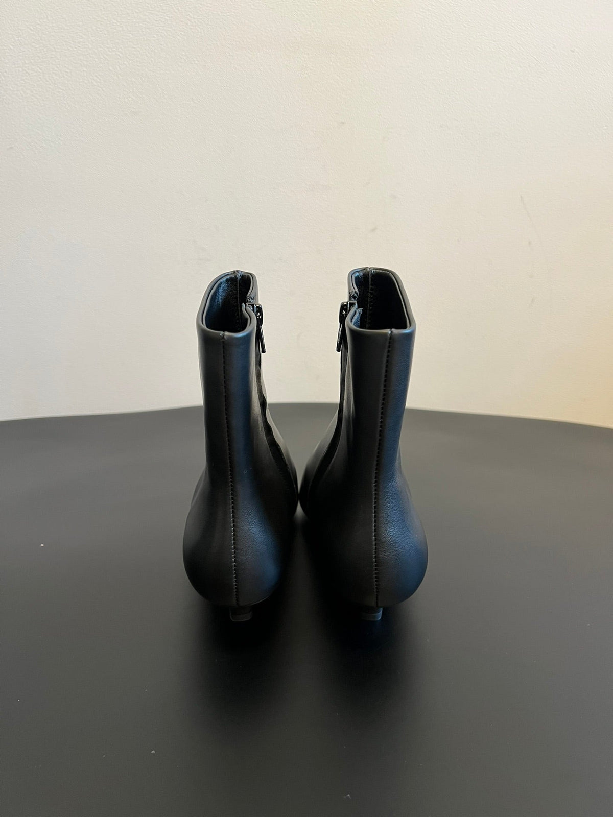 The Row 2025 Heel Leather Ankle Boot Black Calfskin 561612
