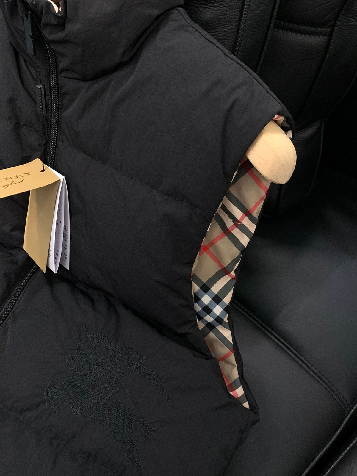 Burberry 25 Down Vest Black Mix Colors Polyester Cotton