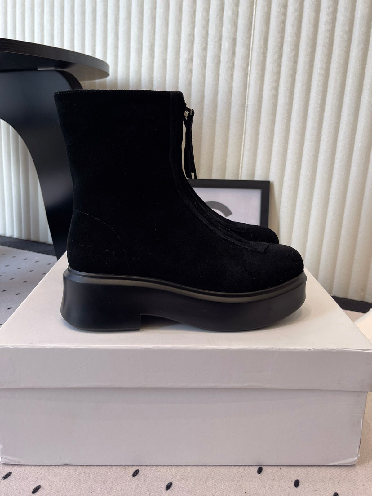 The Row 2025 Zipped Ankle boot Black Suede 554604