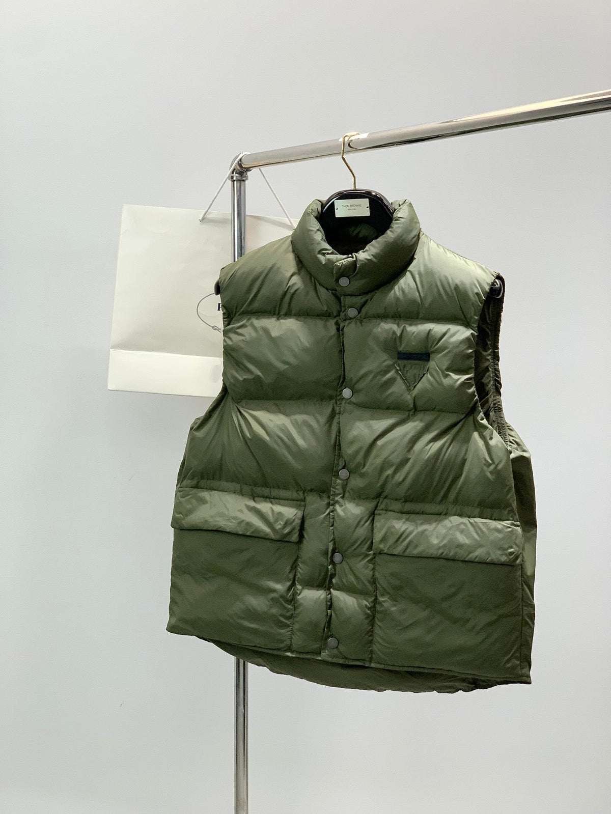 Prada 2025 Prada Re-Nylon Puffer Vest Green Down