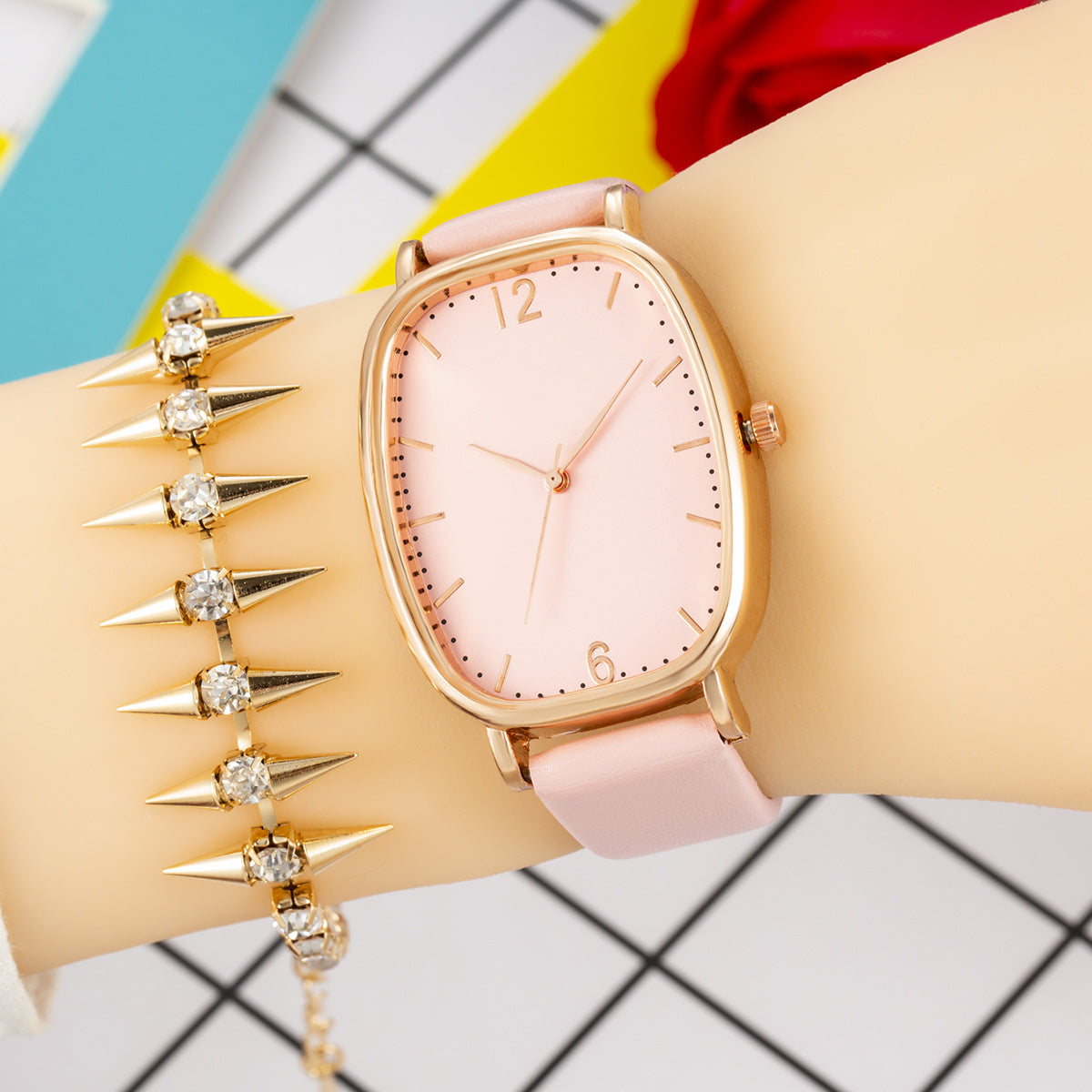 Simple And Exquisite Womens Tonneau Belt Quartz Watch