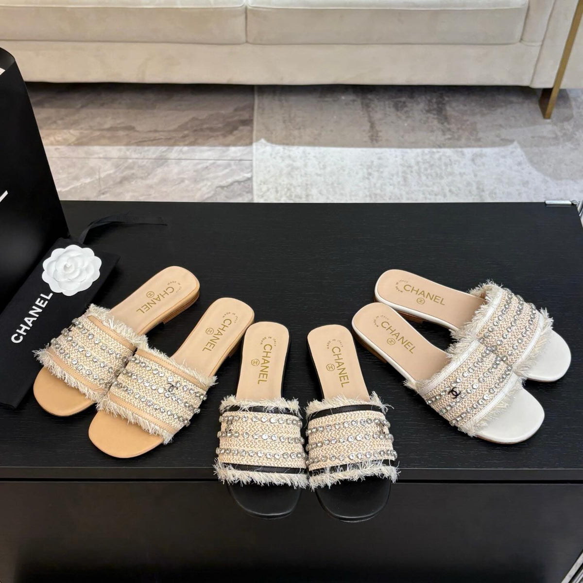 CC 25 Mule Raffia Strass