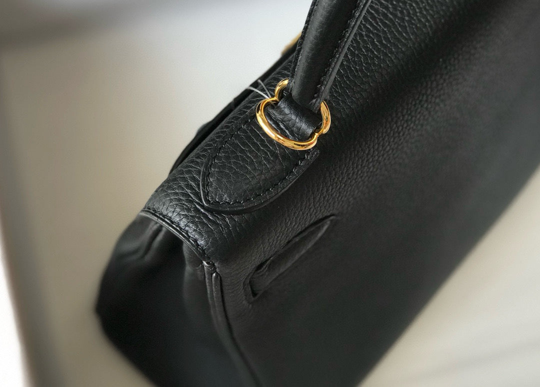 HM KELLY 28CM BLACK TOGO GOLD HARDWARE