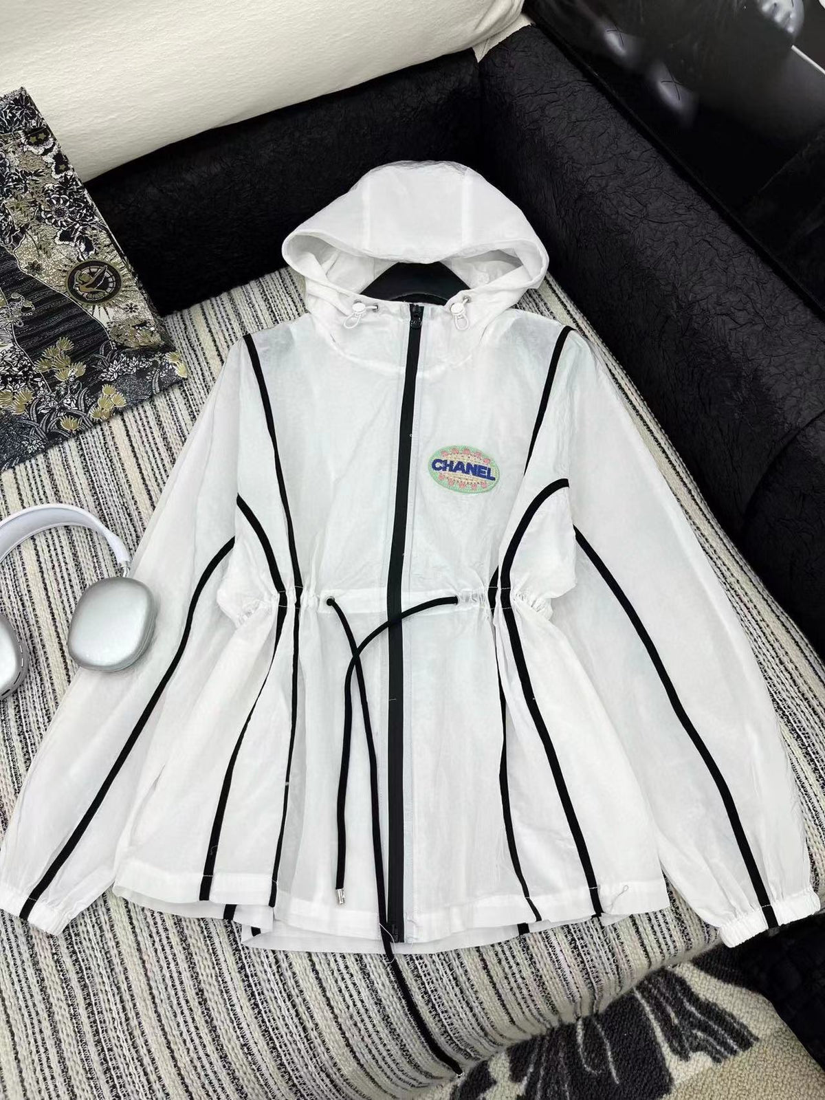 CC Set Jacket With Shorts Nilong