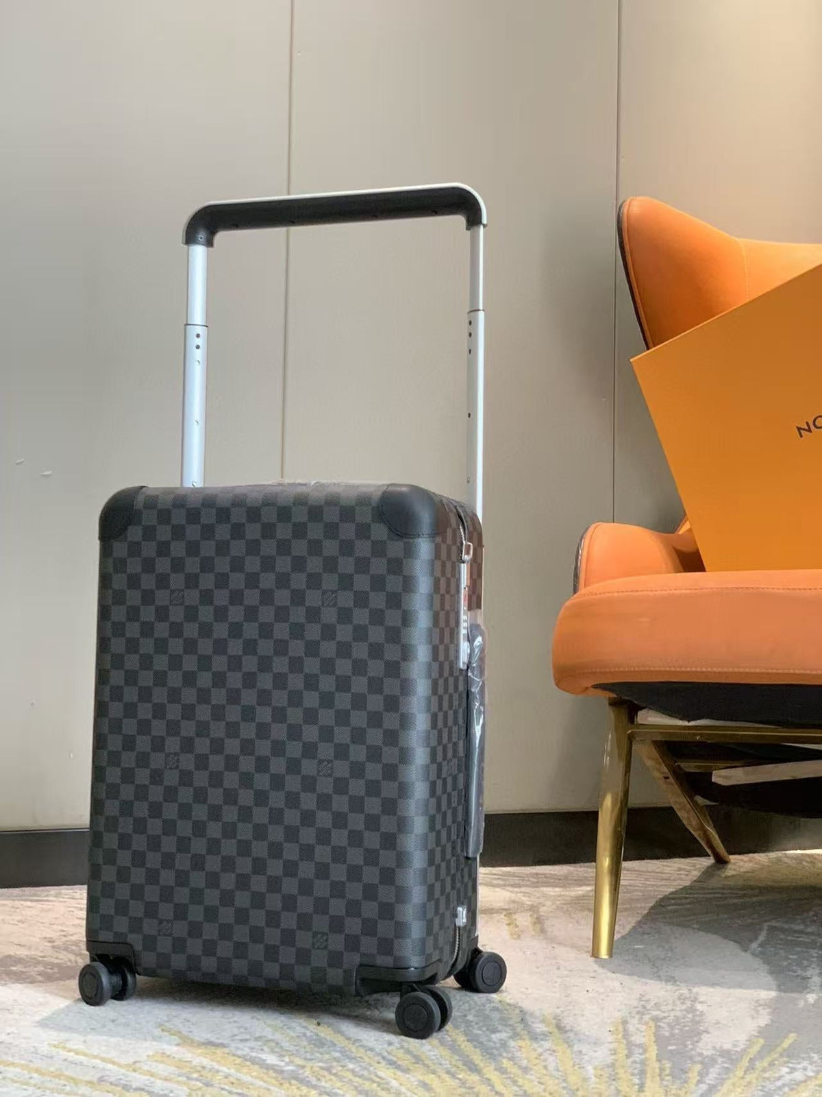 Louis Vuitton Horizon 55 Suitcase Gray Black Leather